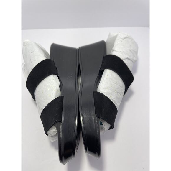 Italian Shoemakers Quincie Wedge Slip On Sandals Black Silver Buckle Size 9 - Picture 2 of 9